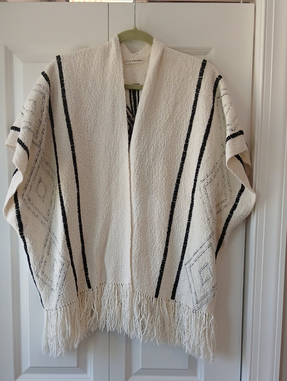 Women’s Ulla Johnson Midwestern Style Woven Fringe Poncho Wrap - One Size *read